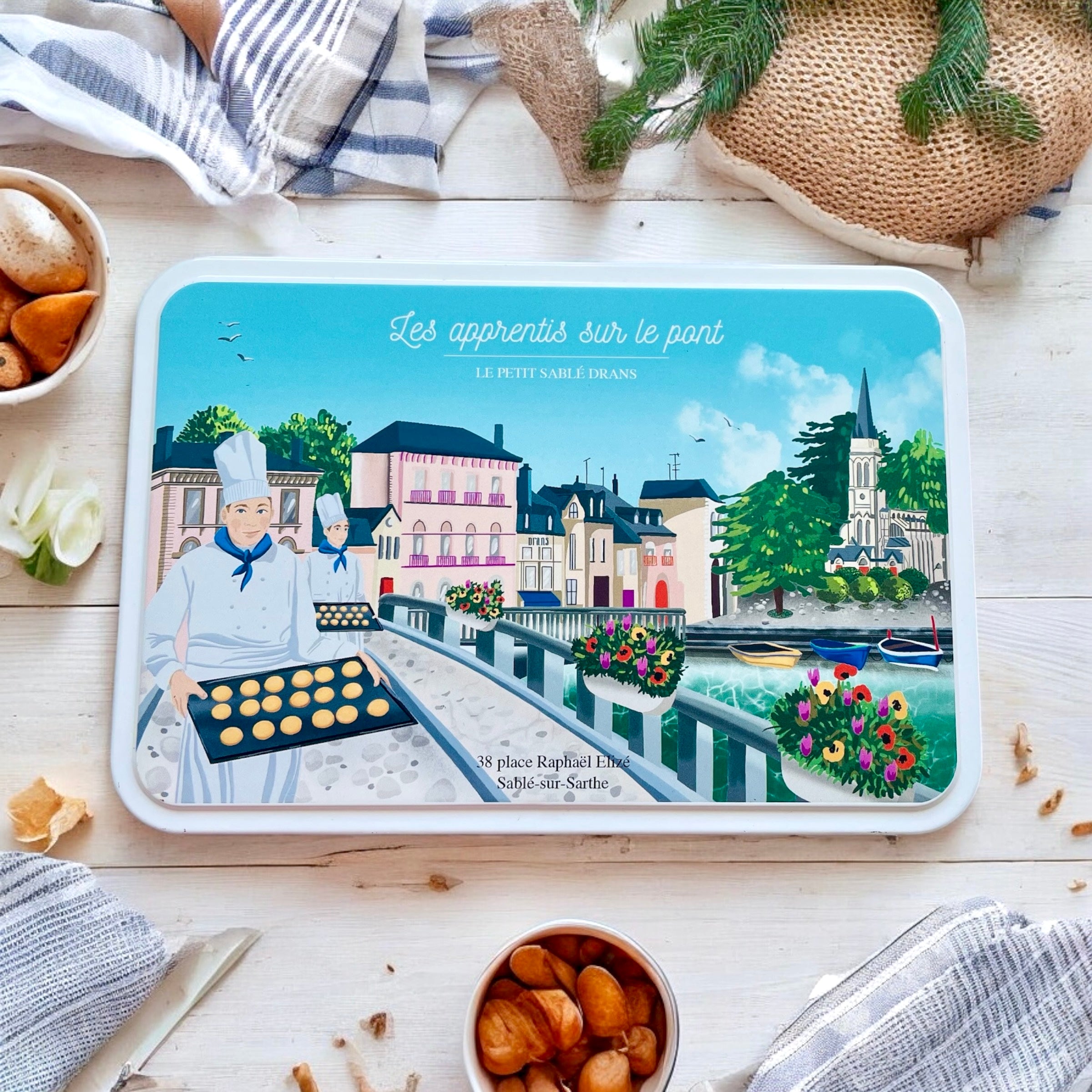 Boite fer "Sablé" garnie de Sablés